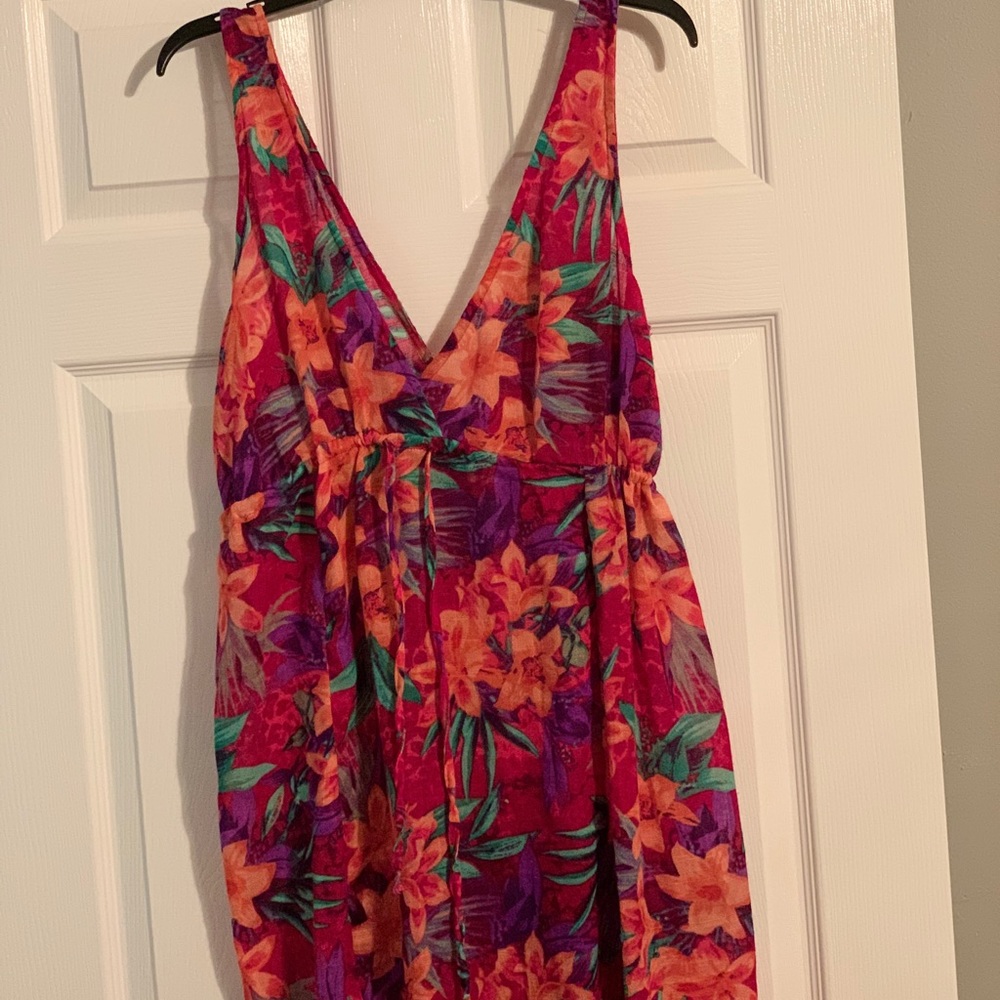 🍉 Floral Dress /Swim cover up!